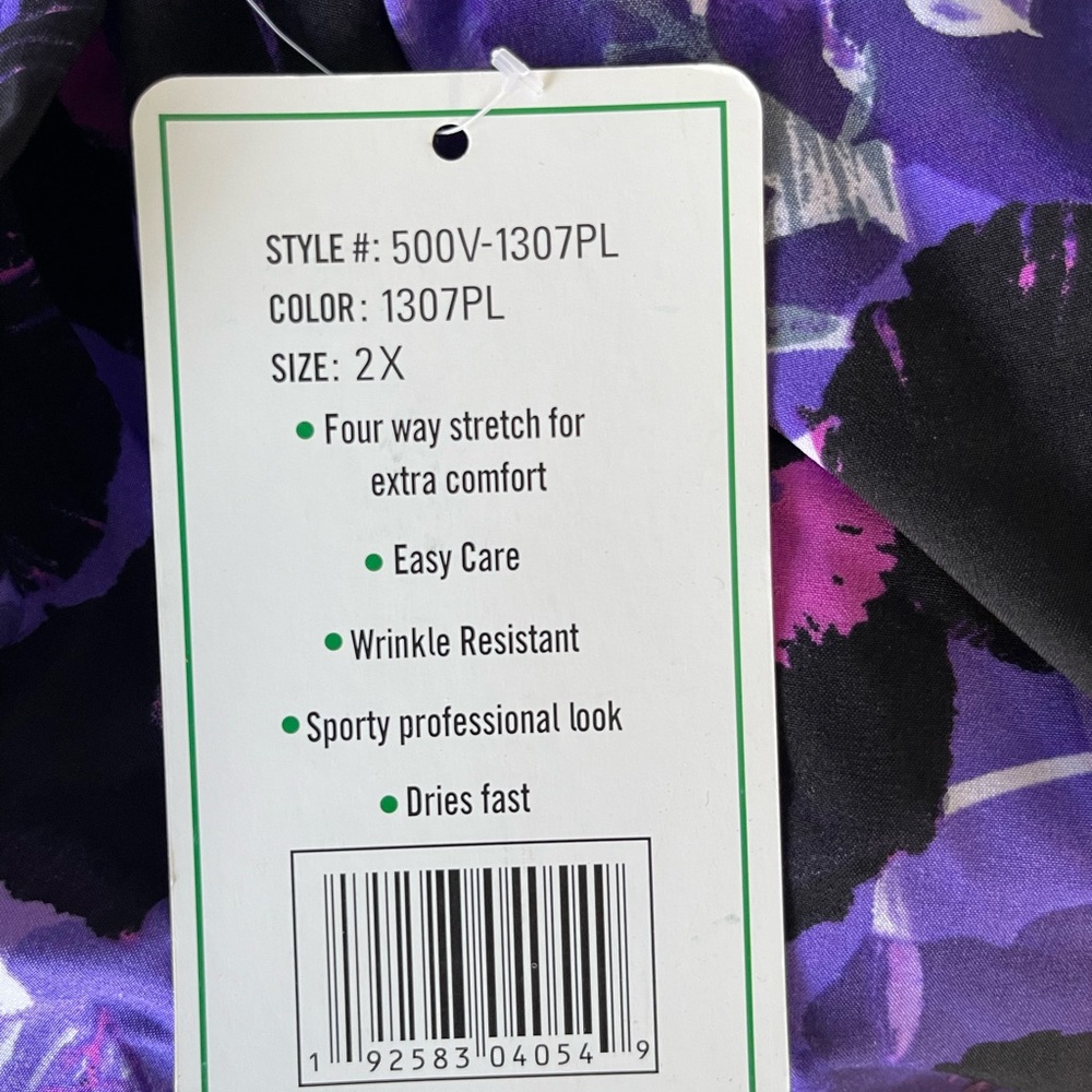 Scrubs shirt, 2XL perfect conditions, new. Purple flower pattern.